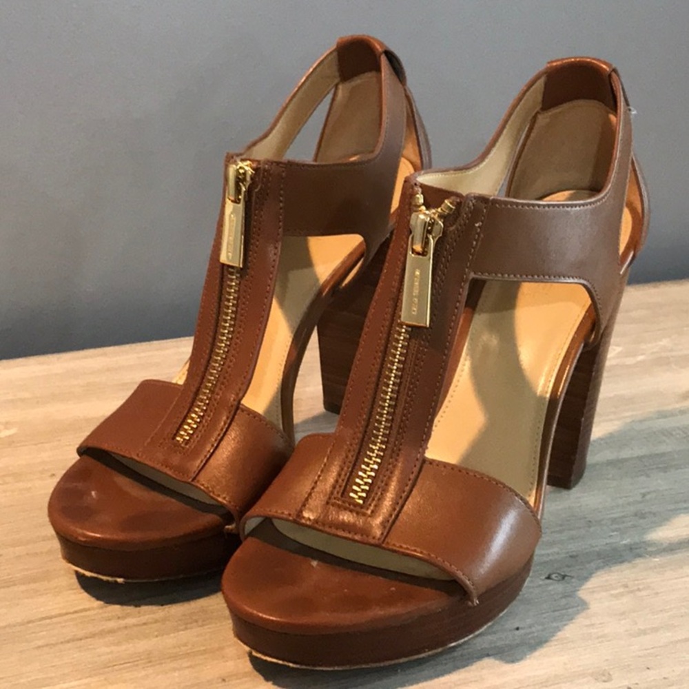 Michael Kors brown sandals